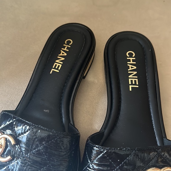 Chanel sandals - Picture 5 of 5